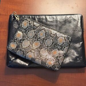 HOBO Black and Snake Print Clutch Set